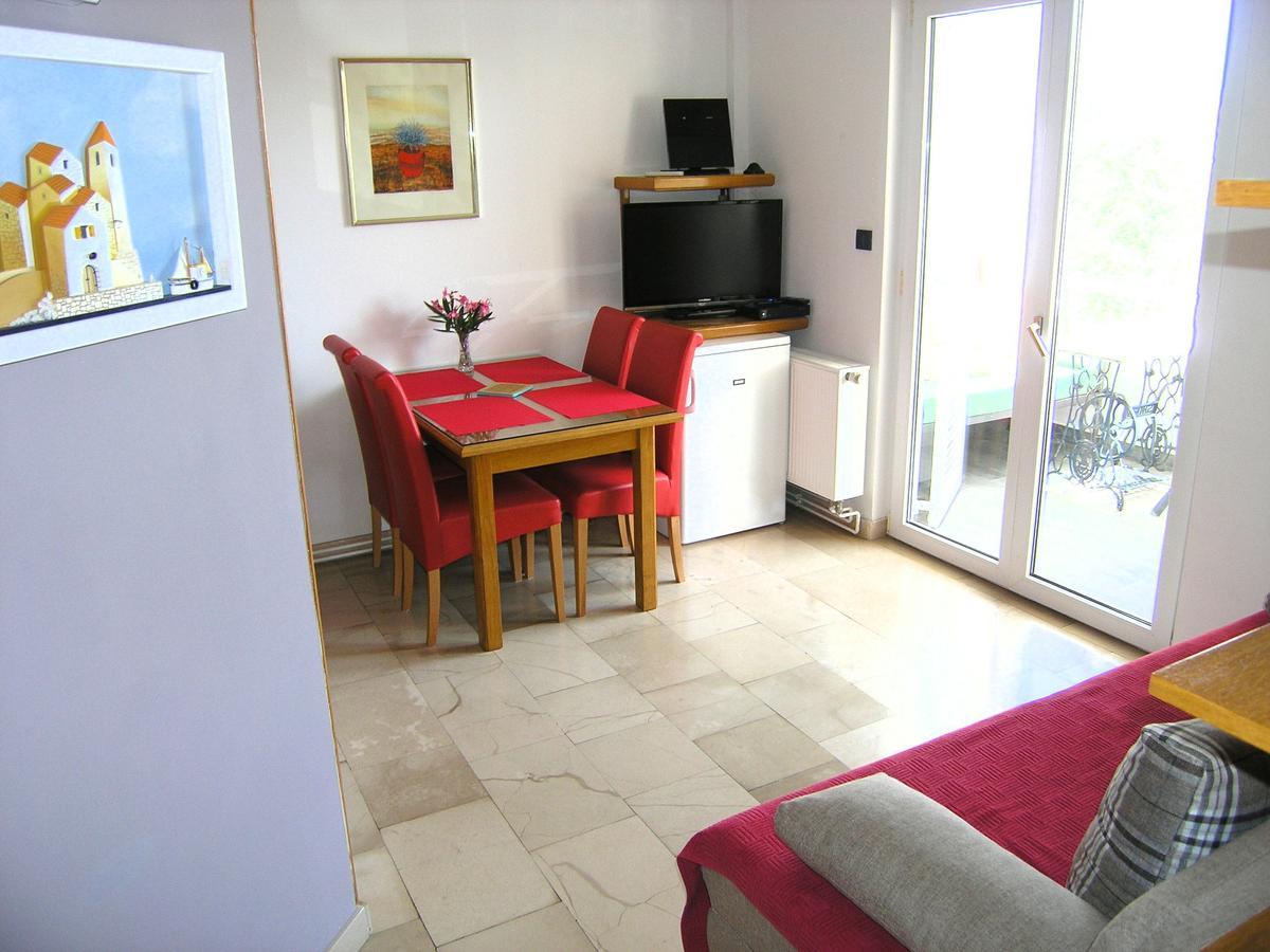 קרק Apartments Oribella מראה חיצוני תמונה