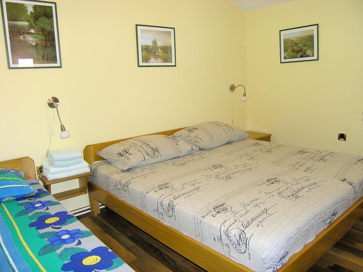 קרק Apartments Oribella מראה חיצוני תמונה