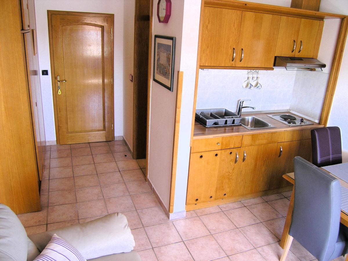קרק Apartments Oribella מראה חיצוני תמונה