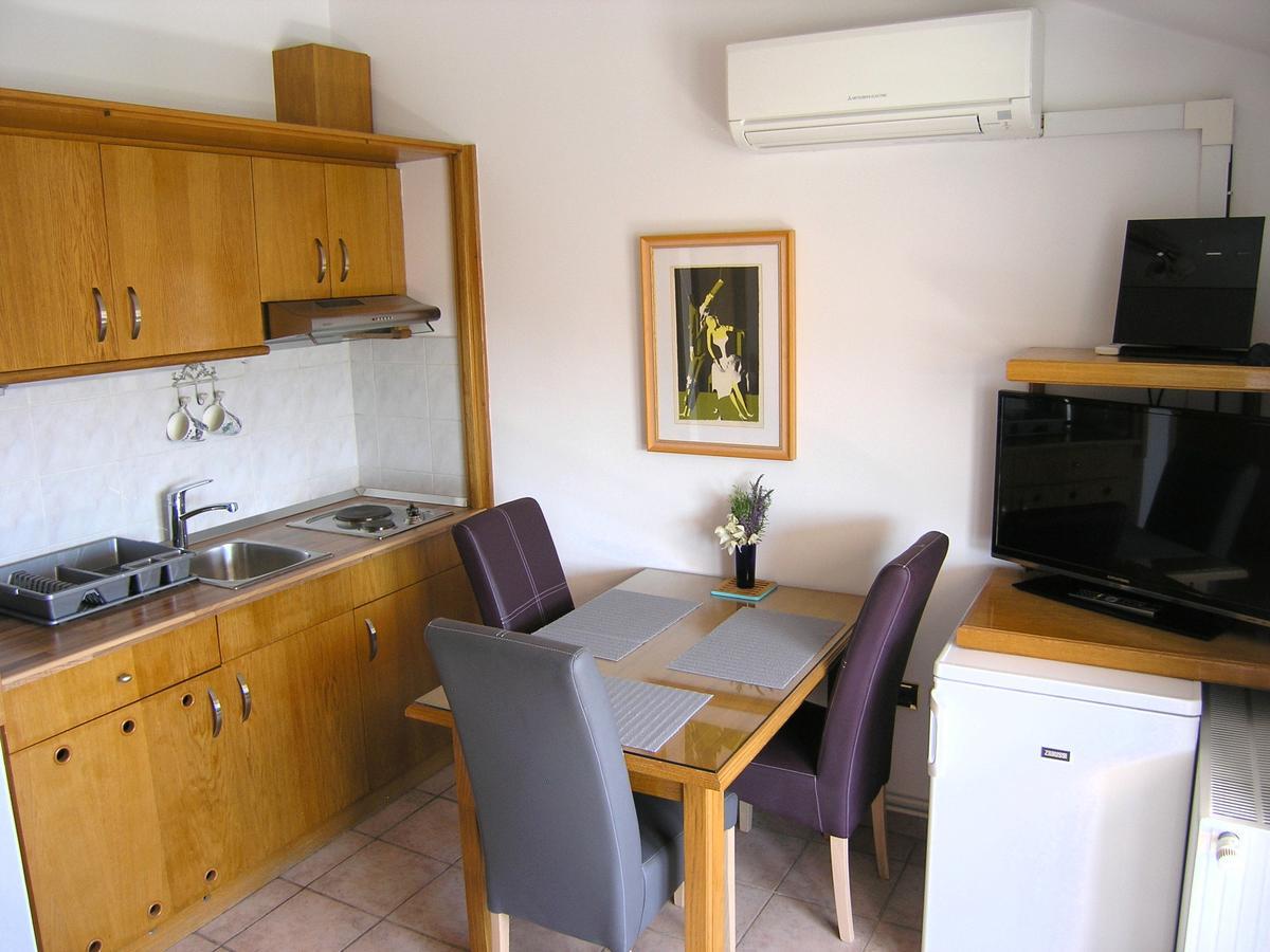 קרק Apartments Oribella מראה חיצוני תמונה